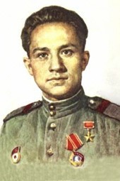 Быть трижды раненным в бою, но не быть побежденным!