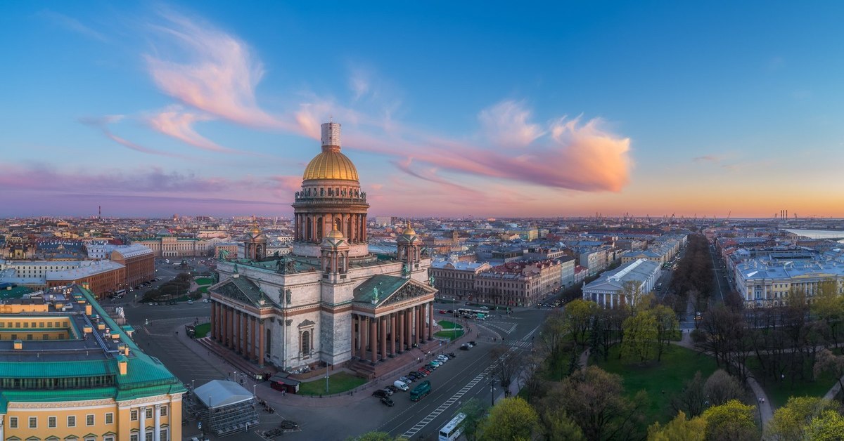 Спб 4. Санкт-Петербург Исаакиевская площадь 4 Исаакиевский собор. Исаакиевский собор панорама. Исаакиевский собор на рассвете. Исаакиевский собор вид сверху.