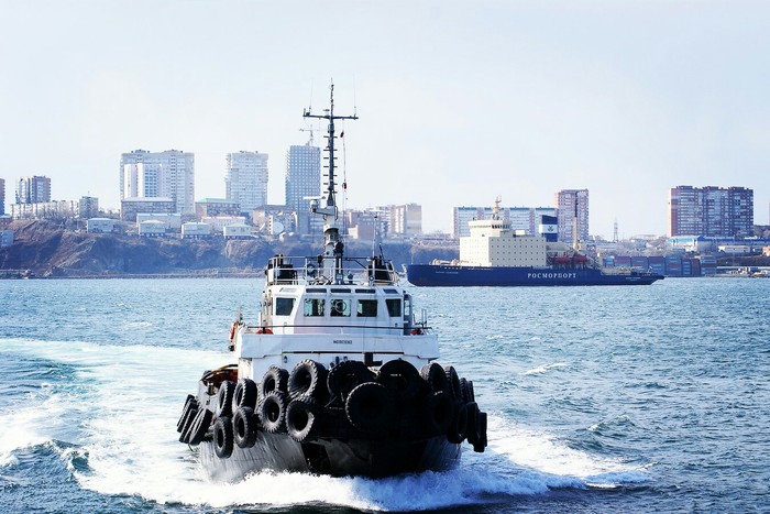 Моя работа. Карточек на телефоне мало. В основном всё на компьютере. Пока вот сижу на вахте, решил закинуть сюда немного. Море, Корабль, Моряки, Длиннопост, Владивосток, Камчатка