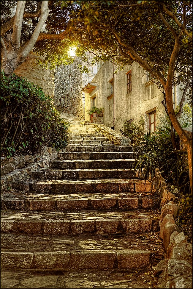 Summer evening - My, Evening, Middle Ages, Stairs, Catalonia, Spain, 