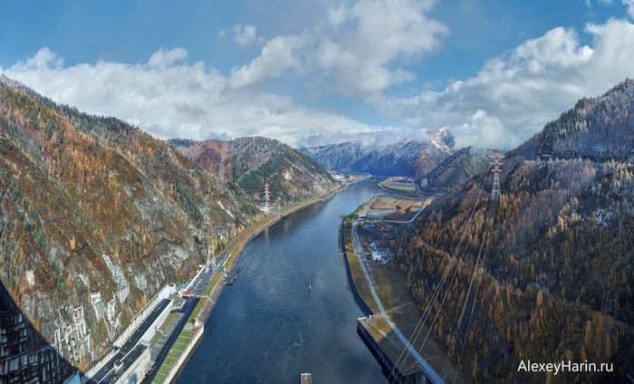 View from the Sayano-Shushenskaya HPP - My, Dam, River, The mountains, Yenisei, Autumn, Clouds