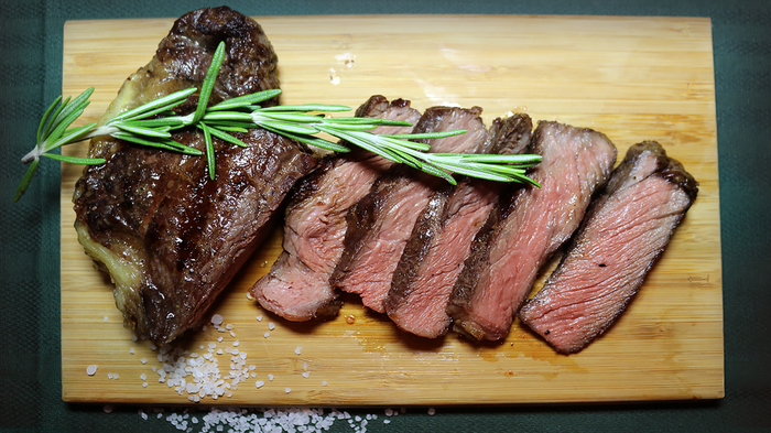 Striploin steak reverse frying (revers sear steak) - My, Food, Recipe, Steak, Striploin, Video, Longpost
