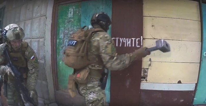 Polite special forces always knocking on the door - Images, GIF, Special Forces, Golden eagle, Knock, Teachings, Russia, Tm, Artek