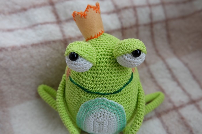 ZaDreamy King Frog - My, Frogs, Tsar, Crochet, Friday tag is mine, Knitted toys, Amigurumi, , Needlework