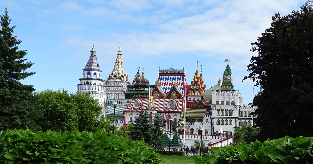 Измайловский кремль в москве фото летом