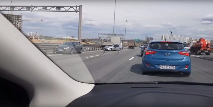 The driver is... - Video, Saint Petersburg, Cad, Crash, Road accident