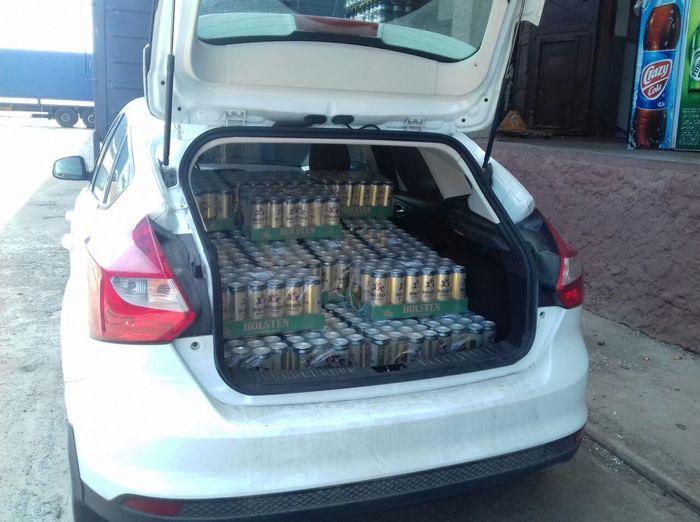 Когда заехал в магазин перед просмотром матча