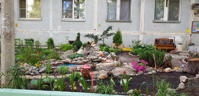 Here is such a beautiful courtyard I met in one of the cities of the Moscow region - My, Подмосковье, Courtyard, beauty