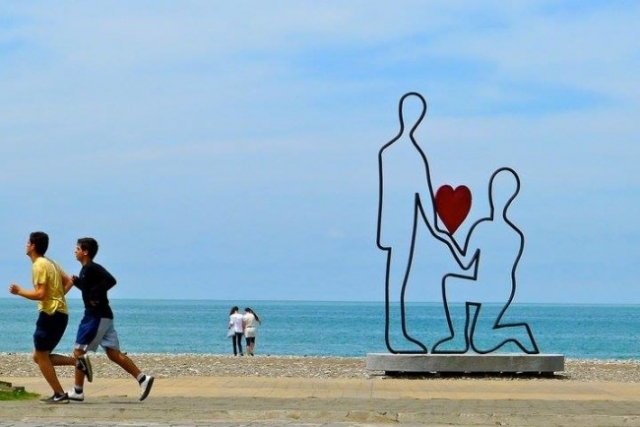 Sculptures With Hearts - Georgia, Tbilisi, Batumi, Longpost, The photo, Sea, The statue, Resort, Beach, Sculpture