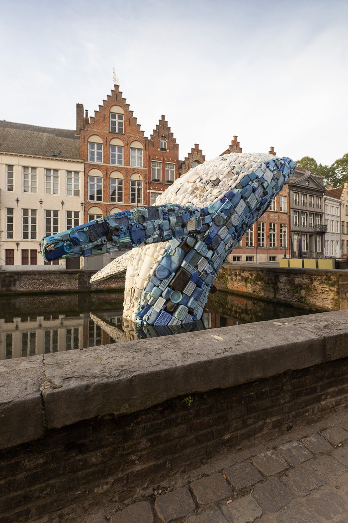 12m whale made from over 4.5 tons of plastic waste, Bruges - Bruges, Blue whale, Ecology, , Giants, Art, Longpost