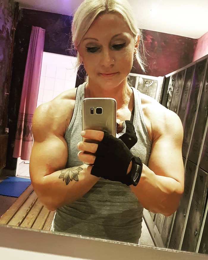 Svenja Siewert (@svenja.siewert) - Svenja Siewert, Strong girl, Sports girls, Bodybuilders, Girls, Beautiful girl, GIF, Longpost