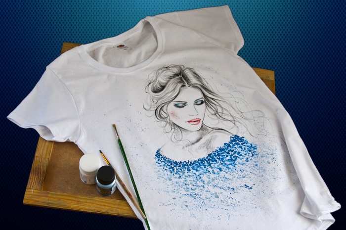 T-shirt painting - My, T-shirt, Painting on fabric, , Girls, Tinsel, Fashion, Longpost