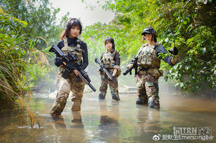 Тактические тянки | Пикабу