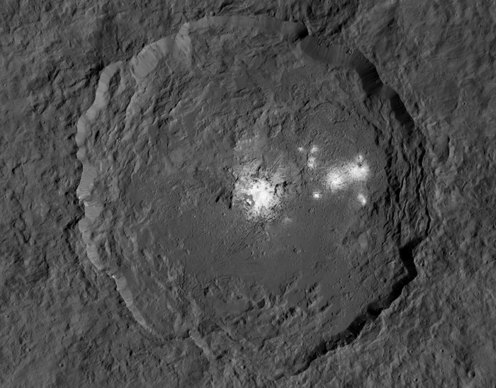 Dawn spacecraft returns new images of Occator crater - , Longpost, Space, Research, , Space probe, Ceres, Crater, Astrophoto, 