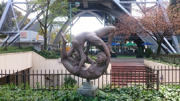 Sculptures of girls Japan. - Japan, The park, Sculpture, Girls, Monument, Nagoya, Longpost, My