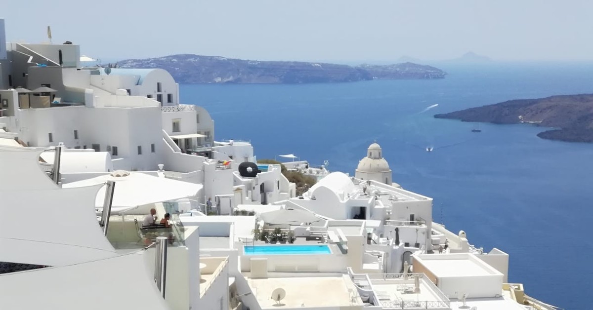 Санторини краснодар телефон. Санторини. Santorini Краснодар. Санторини Краснодар фото. Резиденция Санторини Краснодар.