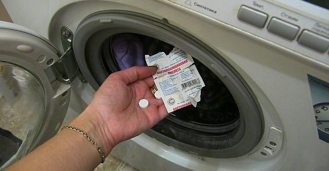 How to wash white clothes? Life hack for a million! - , Life hack, Aspirin, Text