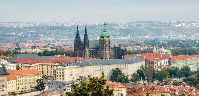 Prague and tourists - Tourism, Living abroad, Architecture, Prague, Travels, Longpost, Czech, Monument, My