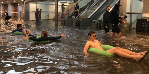 In Uppsala, Sweden, heavy rain flooded the train station - My, Weather, Sweden