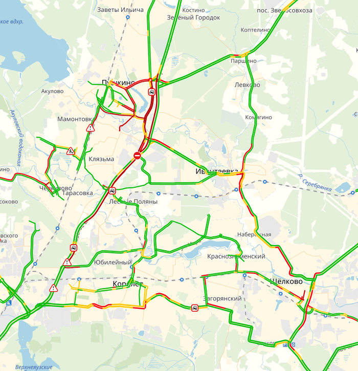 Самосвал снес пешеходный мост на Ярославском шоссе | Пикабу