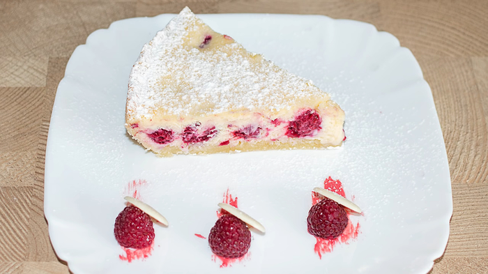 Signature pie with raspberries - My, , Raspberries, Pie, Recipe, Video recipe, Cooking, Food, Irinacooking, Video, Longpost