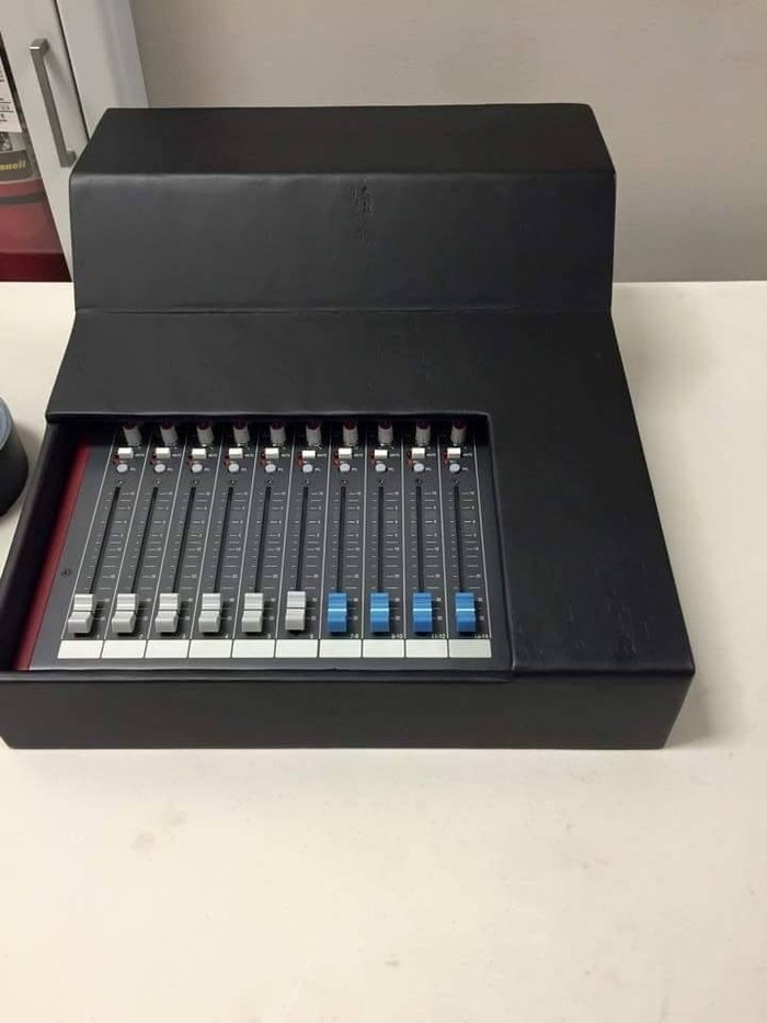 The perfect Mixing Console Case has been found! - Mixing Console, Sound engineer, Soundac, Sound engineering, Mixer, Case