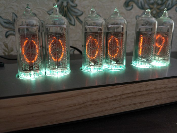 Часы Nixie clock: обновлённая версия на 6 лампах ИН-14 Ламповые часы, Я сделяль, Nixie clock, Лампа, Diy Or Die, Своими руками, Длиннопост