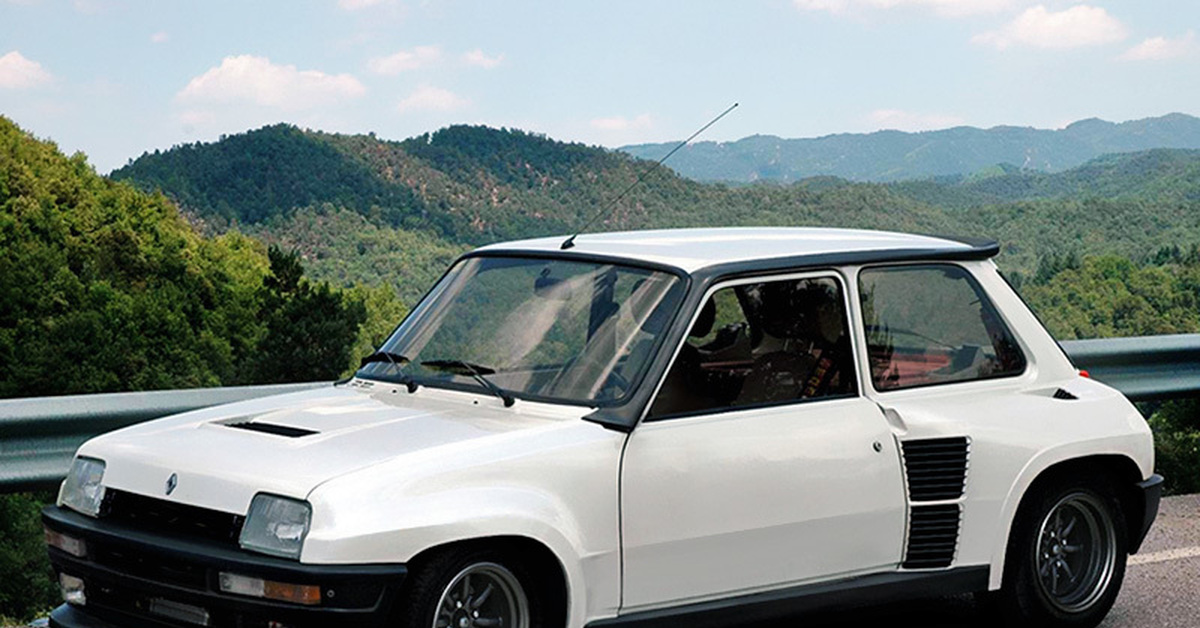 Renault 5 двигатель. Renault 5. Renault 5 Turbo. 1980 Renault 5 Turbo. Renault 5 Rally.