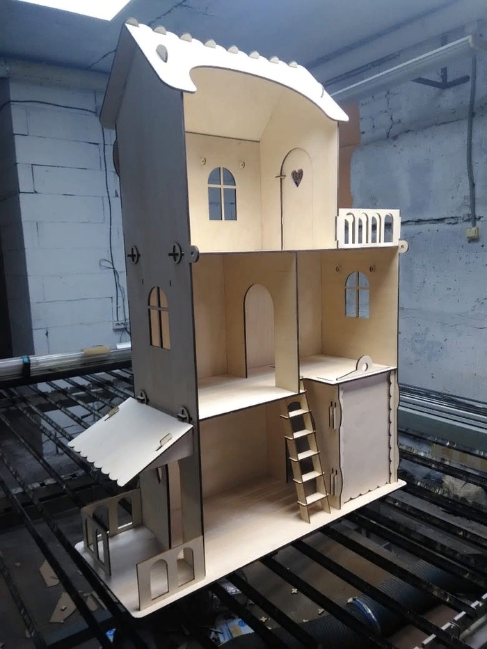 Dollhouse for the birthday of the daughter of one of the customers - My, Laser, Children, Games, Dollhouse, Tree, Longpost, CNC