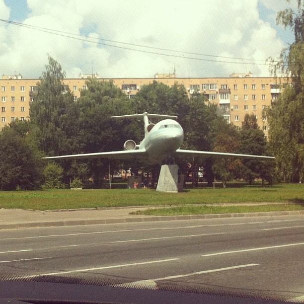 Парк авиаторов - Моё, Парк, Авиаторов, Длиннопост, Як-42, Самолет, Смоленск, Улица, Фрунзе