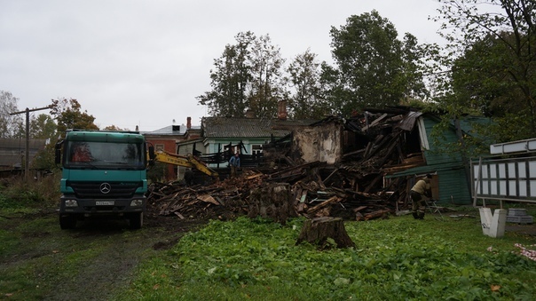 The competition is over, you can demolish the monuments - Novaya Ladoga, , In contact with, Longpost