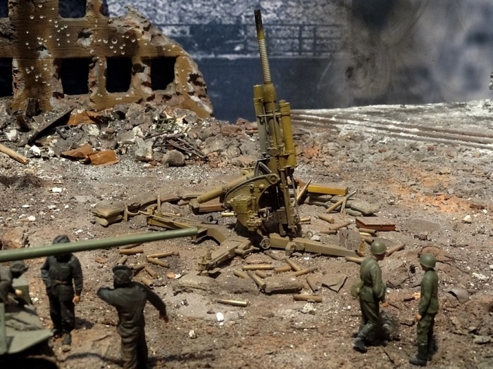 10  1945 ,  ,   , 