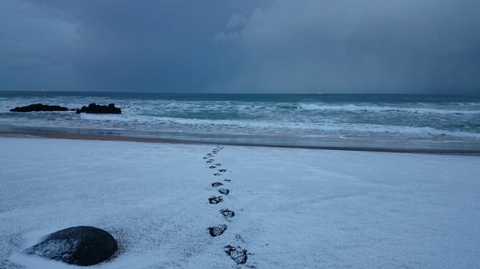 In the blue sea, in white foam - My, Beach, The photo, Iceland