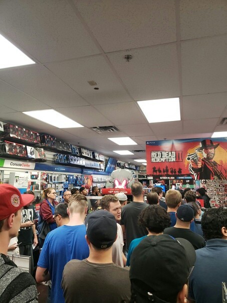 Queues for Red Dead Redemption 2 in America - Rockstar, Red dead redemption