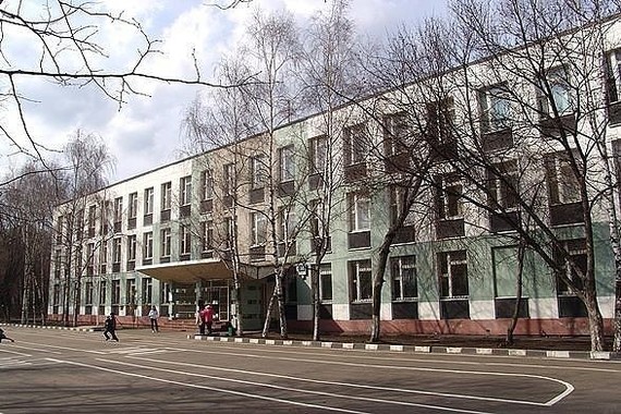 Про школьную травлю среди девочек