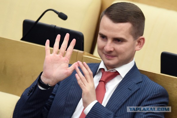 The head of the Duma Labor Committee, Yaroslav Nilov, proposed to tax working minors, the VEK portal reports. - State Duma, Children, Tax