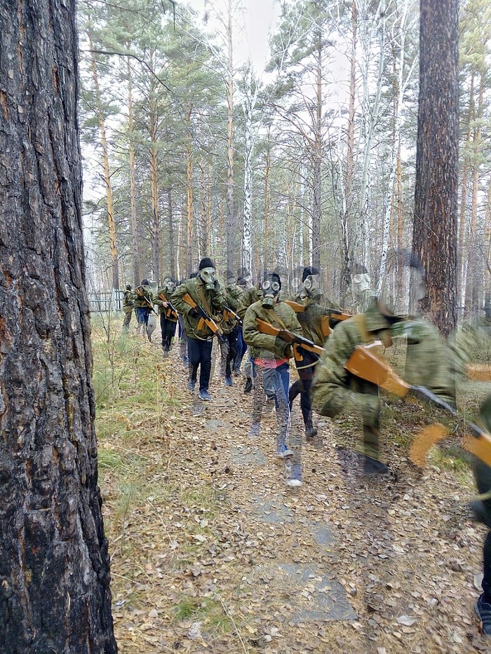 Быстро бегут или фотоаппарат тормозит - Моё, Показалось, Визуальные эффекты, Лес, Длиннопост, Фотография