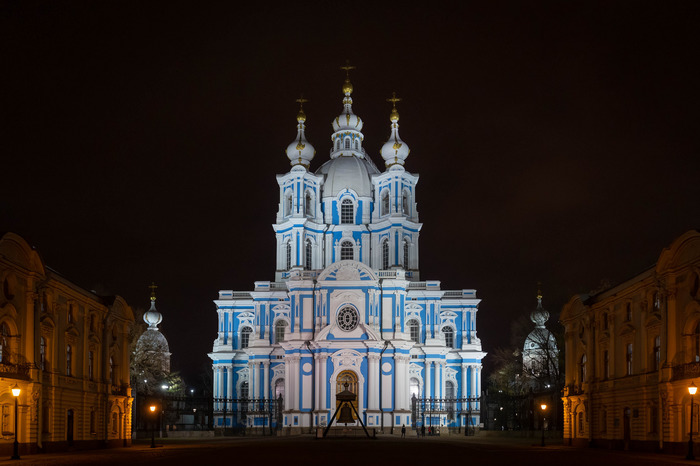 Смольный собор