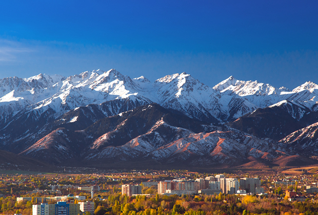 Kazakh drift. Rocks, traffic jams and samsa: why do Russians go to Almaty - Kazakhstan, Almaty, Almaty mountains, Travels, Issyk, Longpost