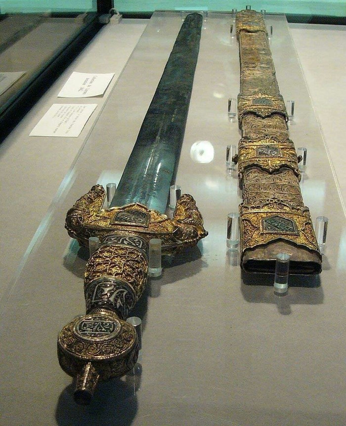 Sword of Muhammad XII the last Emir of Granada, Spain - Spain, Islam, Muslims, Weapon, Steel arms, beauty, Story, Sword