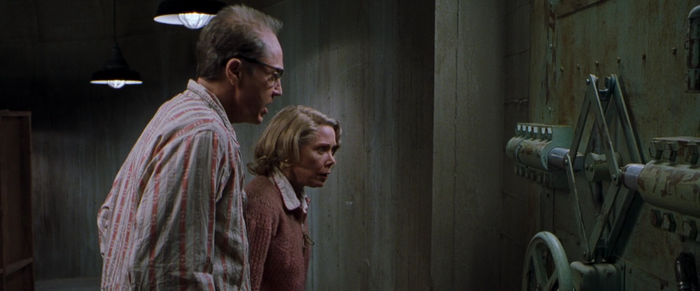 С уверенностью смотрю в будущее и готовлюсь к худшему!