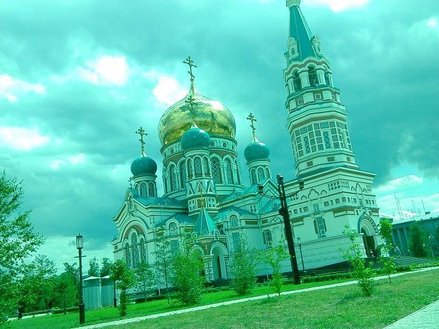Cathedral in Omsk. - My, Omsk, The cathedral, Mobile photography