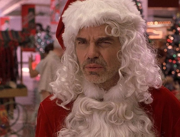 Во Мглине детям подарили на Новый год просроченные конфеты | Общество ...