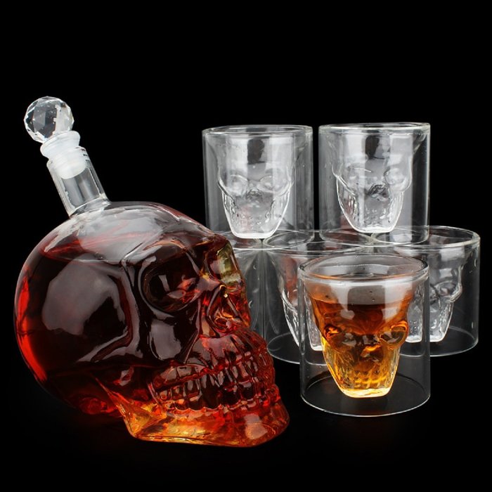 Poor Yorick - Scull, Crystal, Alcohol, Carafe