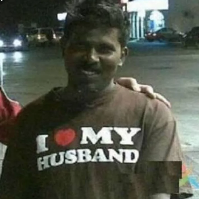 Когда тебе подарили футболку но ты не знаешь английский язык