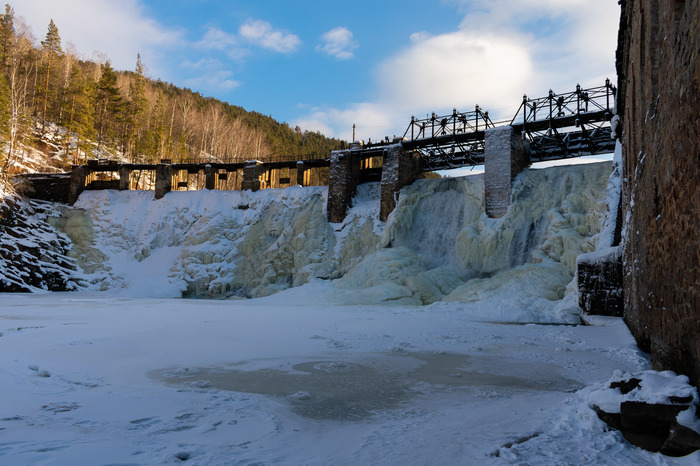 Cultural and historical monument HPP Porogi - My, Hike, Monument, Winter, Satka, Power station, Story, River, 