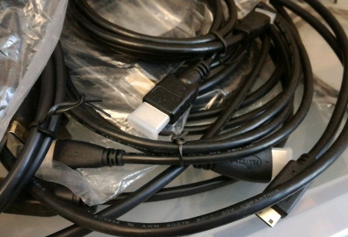 I will give away hdmi-minihdmi MSC - I will give, Is free, HDMI Cable, Hdmi