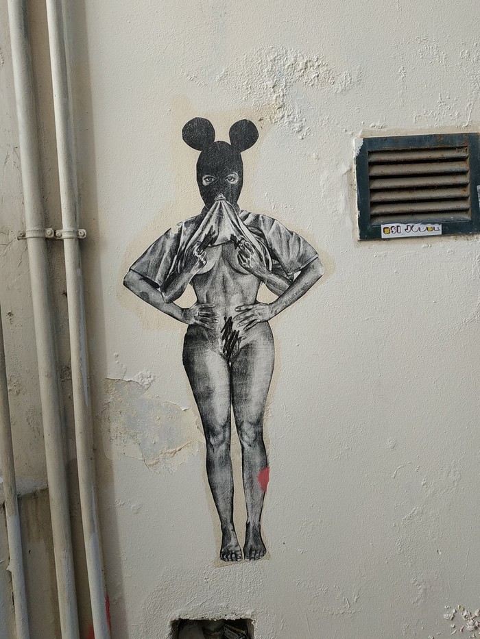 Mickey Mouse has grown up - My, Street art, Lisbon, Portugal, The photo