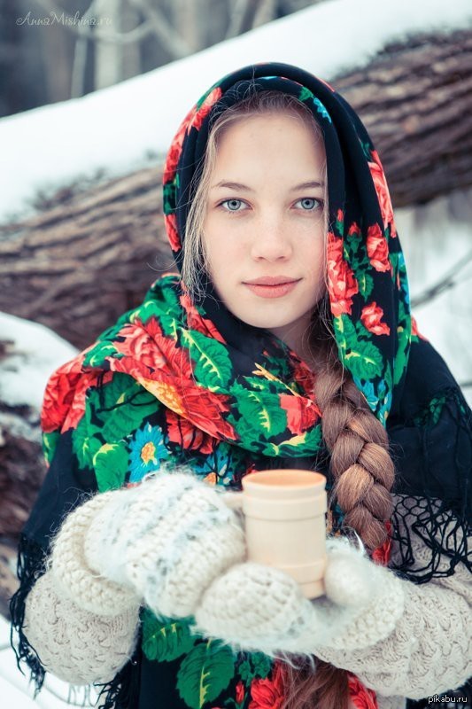 «Почему русские девушки самые красивые?» — Яндекс Кью