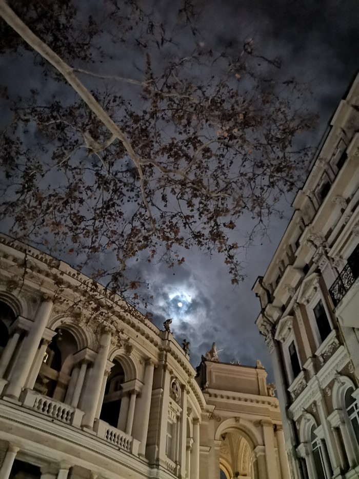 Odessa Opera House at night. - My, Odessa, Opera theatre, Huawei, The photo, Opera and opera houses